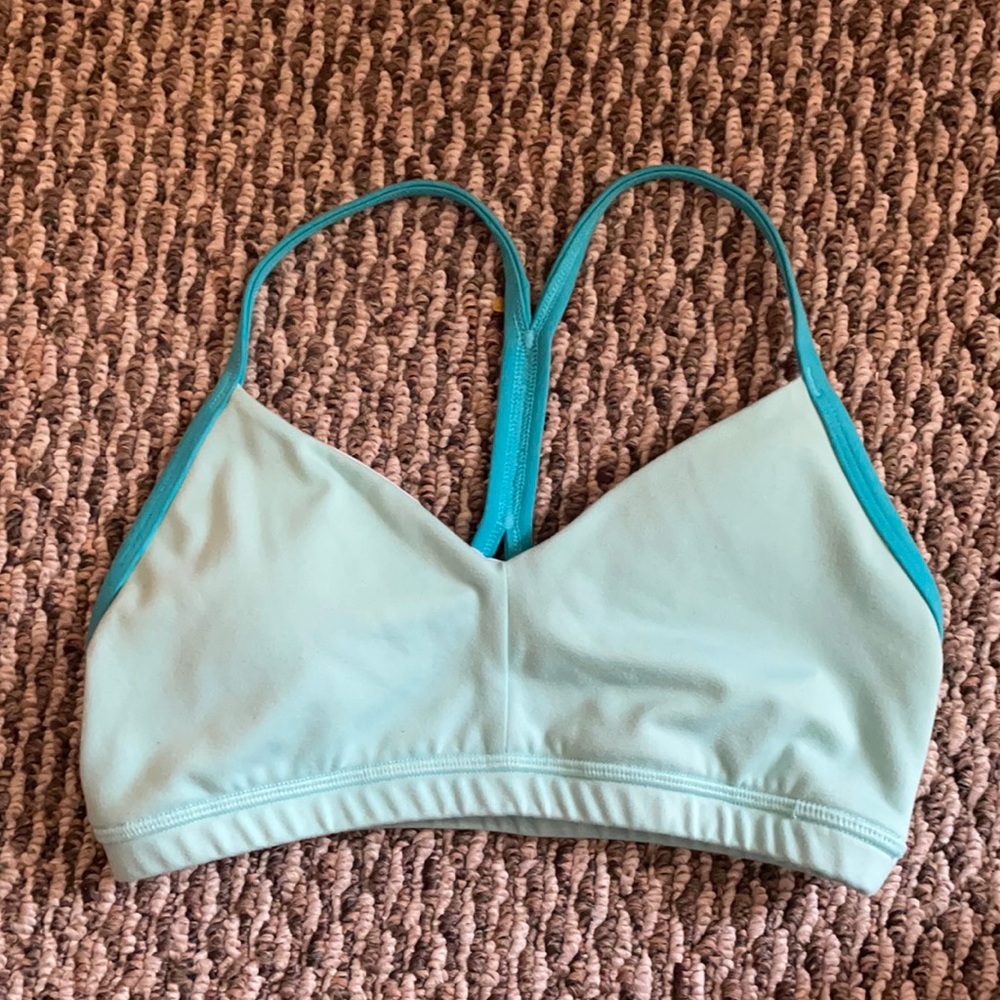 Medium Fleo Sports Bra